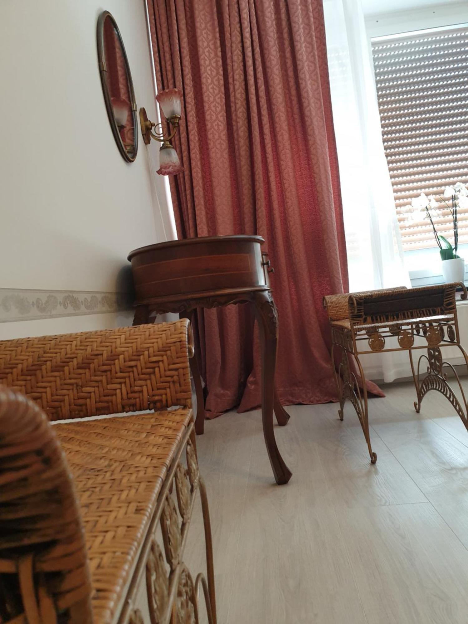 Zimmer Mit Charme Sonne Нюрнберг Экстерьер фото